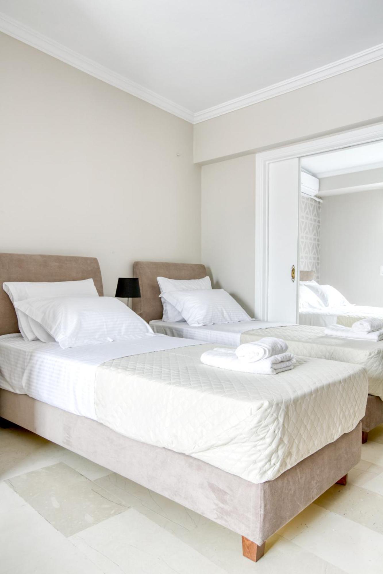 Avgi - Premium Acropolis View - Family Bedroom Atenas Exterior foto